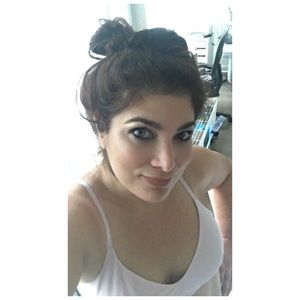 Meet your Posher, Andrea